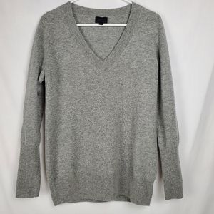 J. Crew 100% Italian cashmere v-neck sweater med